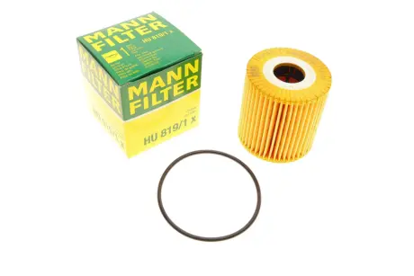 Фільтр масляний Nissan Primera/Almera 2.2 Di 00- -FILTER MANN HU 819/1 X