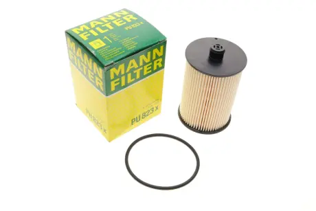 Фільтр паливний Volvo S60/S80/V70/XC70/XC90 2.4 02- -FILTER MANN PU 823 X