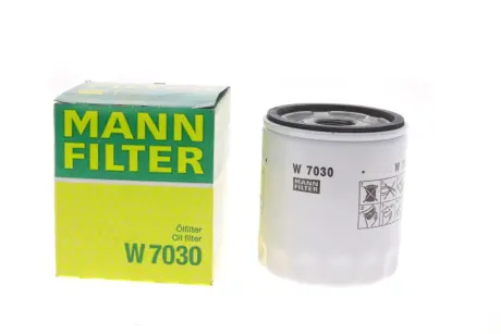 Фільтр масляний Chrysler Avenger/Calibre/Patriot 06- -FILTER MANN W 7030