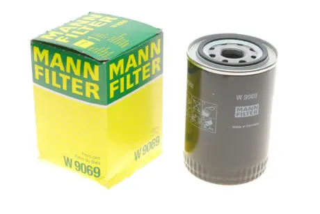 Фільтр масляний Mitsubishi Pajero 2.8TDI/3.2DI-D -FILTER MANN W 9069