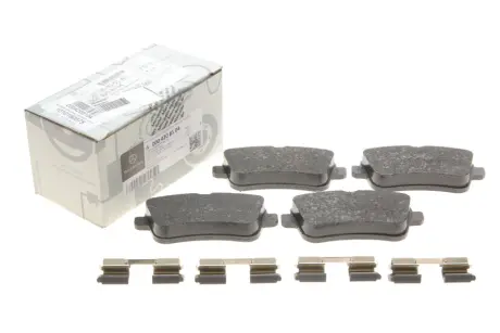 Колодка гальмiвна комплек Mercedes MERCEDES-BENZ 0004208104