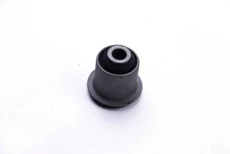 Сайлентблок важеля переднего Renault Logan 1.4, 1.6 (04-) Metalcaucho 05103