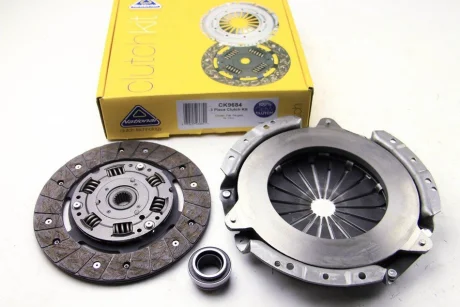 Комплект зчеплення з вижимним Scudo/Expert 1.9D 00- (215mm18z) National CK9684