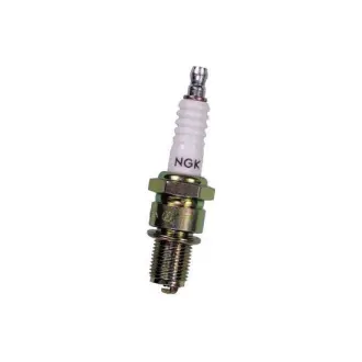 Свічка Standard (BP7HS-10) ="" NGK 7829