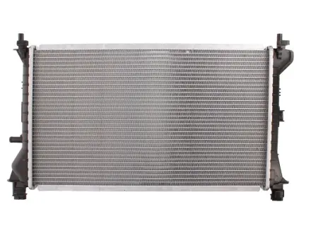 Радіатор охолодження двигуна NISSENS 62075A