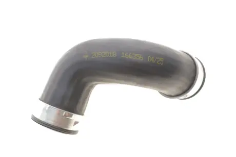 Патрубок интеркуллера MB C-class (W203/S203) 2.2CDI-2.7CDI 00-08 NRF 166356