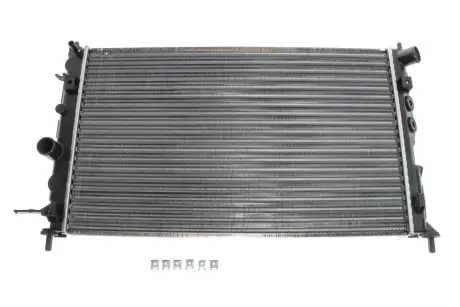 Радіатор охолодження Opel Vectra B 1.6-2.6 16V (Економ-клас) NRF 50563A