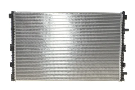 Радіатор охолодження двигуна AUDI A6 18- NRF 550255