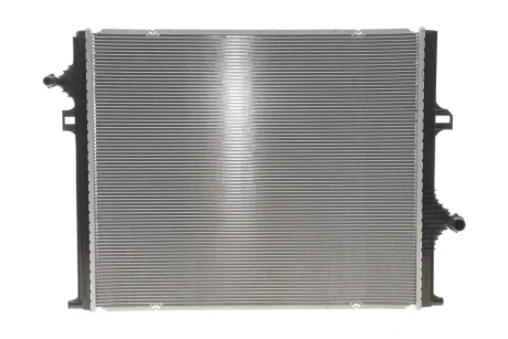 Радіатор двигуна BMW 1 (F20), 1 (F21), 2 (F22, F87), 2 (F23), 3 (F30, F80), 3 (F31), 3 GRAN TURISMO (F34), 4 (F32, F82), 4 (F33, F83), 4 GRAN COUPE (F36) 2.0/2.0H/3.0 07.15- NRF 550275