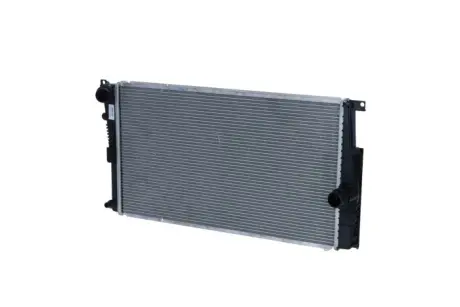 Радіатор охолодження BMW 3 (F30/F80) 11-16 B47/N13/N47 NRF 58411