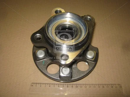 Маточина колеса TOYOTA Lexus RX300/330/350/400h задн. (PMC-ESSENCE) PARTS-MALL HCMF-012