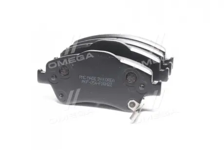 Колодки тормозов. TOYOTA AURIS 09 – передн. (выр-во) PARTS-MALL PKF-054