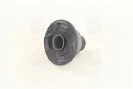 Сайлентблок рычага RBI T26GX810