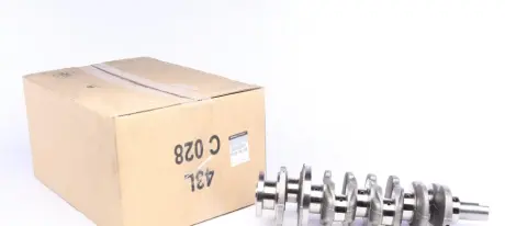 Коленвал двигателя RENAULT 122013973R