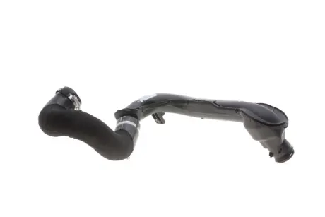 Патрубок інтеркулера (L) Trafic 2.0dCi RENAULT 144607066R