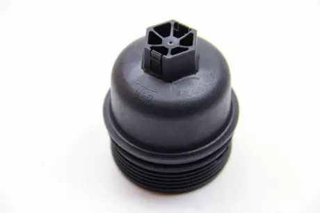 Крышка фильтра масла g9t g9u m9r m9r RENAULT 7701476503