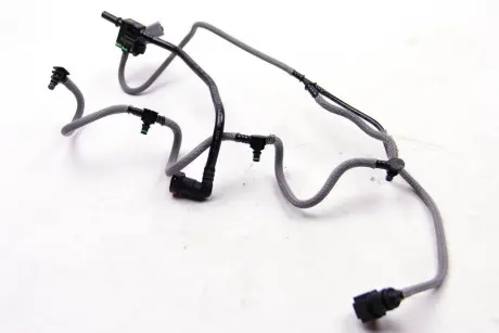 Трубка топливная RENAULT 8200503234