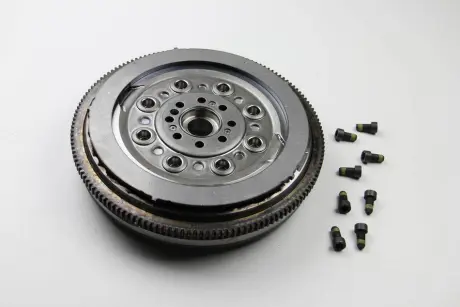 Двохмасовий маховик MERCEDES Sprinter "95-06 ="" SACHS 2294000767