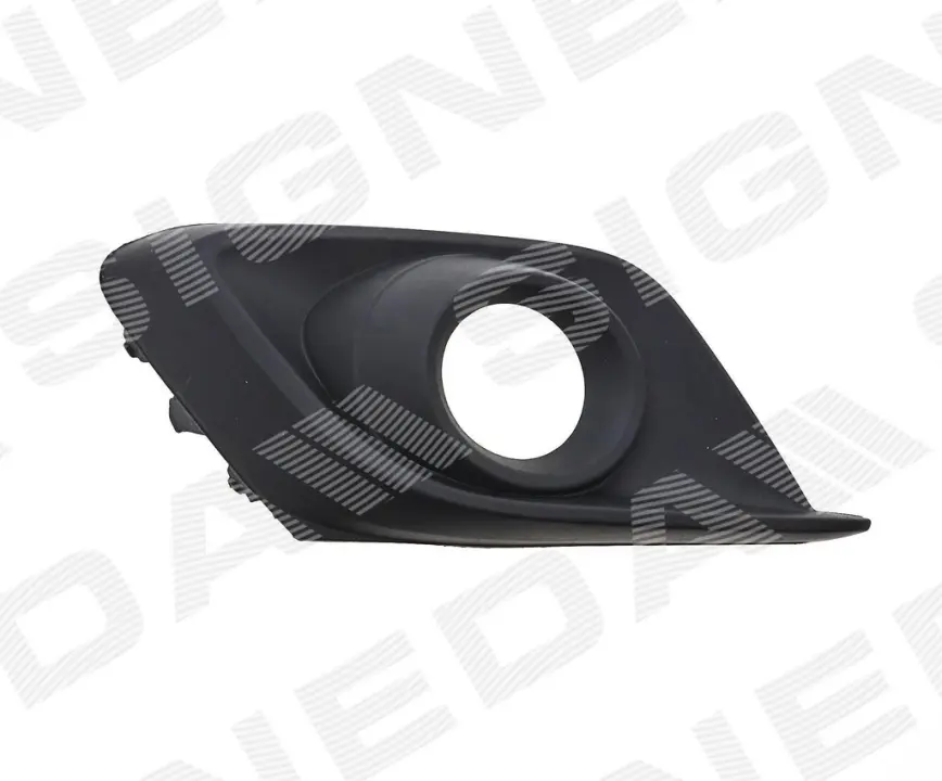 Решітка в бампер Mazda 3, 14 - 17 SIGNEDA Signeda PMZ99043CAL (фото 1)
