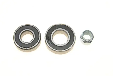 Підшипник маточини (задньої) Suzuki Swift 84-05 (к-кт) SKF VKBA 3717