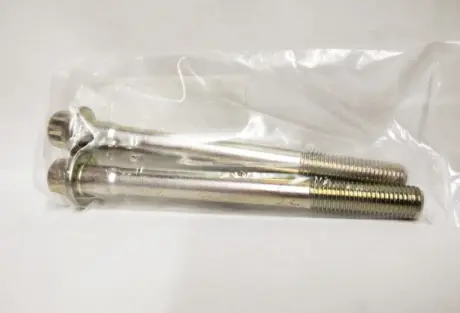 Болт блока циліндрів SUBARU 800610010