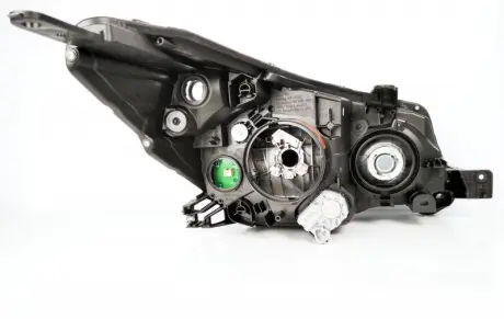 Фара передня у зборі SUBARU 84913SG131