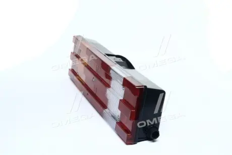 Фонарь задний 6 секций RH рефленый (с AMP разъемом)) MB ACTROS TEMPEST TP 09-09-209R