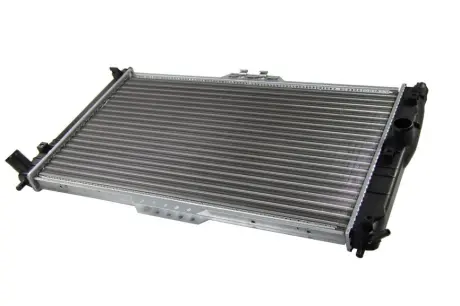 Радіатор двигуна THERMOTEC D70008TT