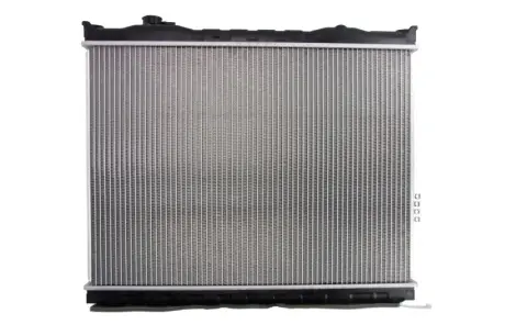 Радіатор двигуна THERMOTEC D70315TT
