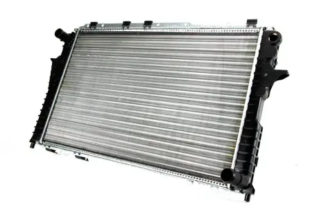 Радіатор двигуна THERMOTEC D7A015TT