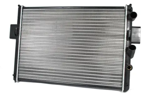 Радіатор двигуна THERMOTEC D7E003TT
