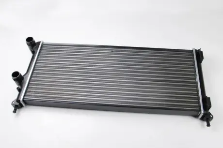Радіатор двигуна THERMOTEC D7F022TT