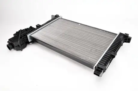 Радіатор двигуна THERMOTEC D7M021TT
