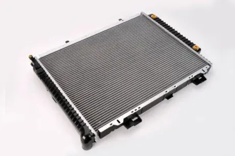 Радіатор двигуна THERMOTEC D7M024TT