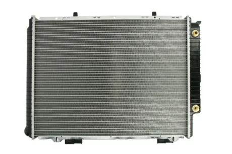 Радіатор двигуна THERMOTEC D7M037TT