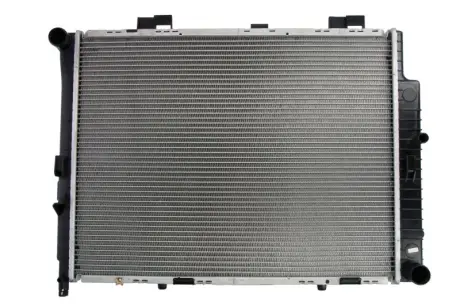 Радіатор двигуна THERMOTEC D7M056TT
