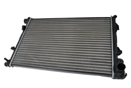 Радіатор двигуна THERMOTEC D7P004TT