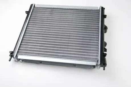 Радіатор двигуна THERMOTEC D7R002TT