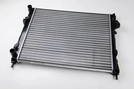 Радіатор двигуна THERMOTEC D7R039TT