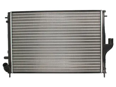 Радіатор двигуна THERMOTEC D7R046TT