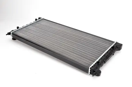 Радіатор двигуна THERMOTEC D7W045TT