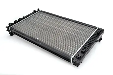Радіатор двигуна THERMOTEC D7W052TT