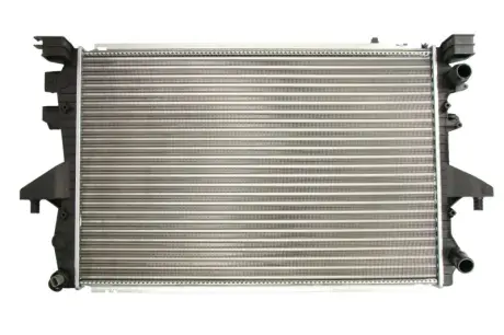 Радіатор двигуна THERMOTEC D7W071TT