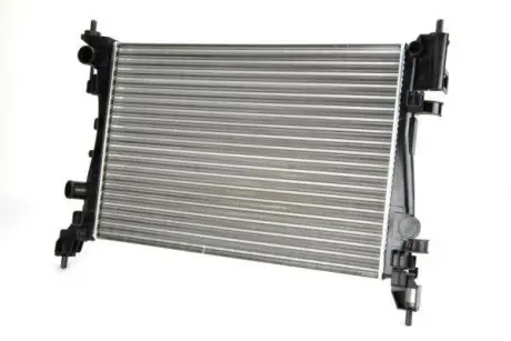 Радіатор двигуна THERMOTEC D7X045TT
