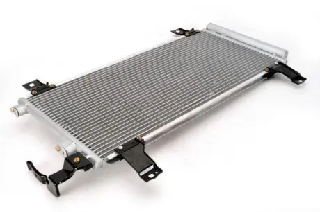 Радіатор кондиціонера THERMOTEC KTT110137