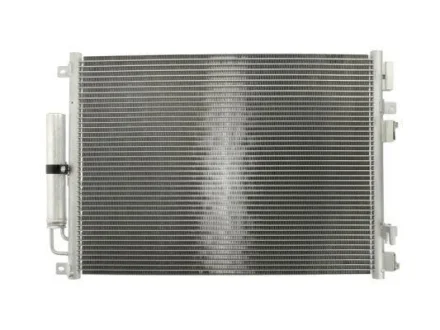 Конденсатор кондиціонера (з осушувачем) CHRYSLER 300C LANCIA THEMA 2.7-6.1 09.04- THERMOTEC KTT110248