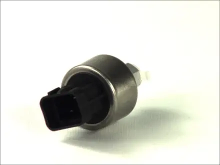 Вимикач тиску кондиціонера THERMOTEC KTT130002