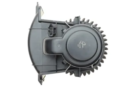 Моторчик пічки VW T5 1.9-2.5TDI/T6 2.0 TDI 03- AUTOMOTIVE TRUCKTEC 07.59.056