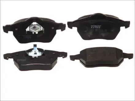 Комплект гальмівних колодок переднього., RENAULT MEGANE I, MEGANE I CLASSIC SAAB 900 II, 9-3, 9-5 VW PASSAT B5 1.4-3.0D 07.93-12.09 TRW GDB1717