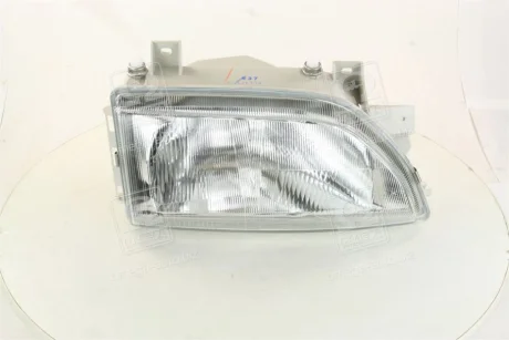 Фара пра. F. ESCORT 90-95 TYC 20-5115-08-2B